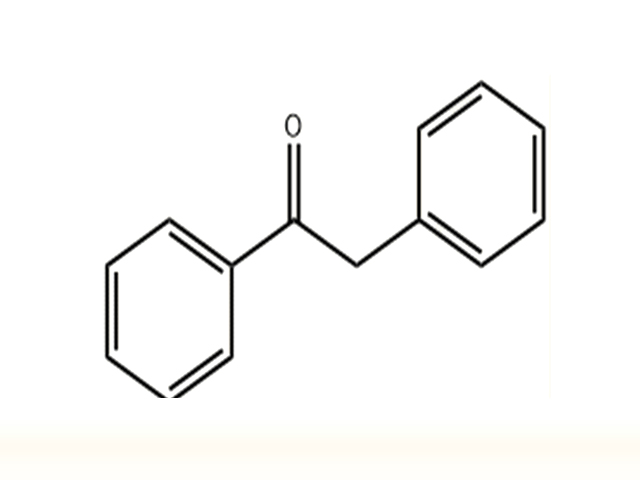 二苯乙酮